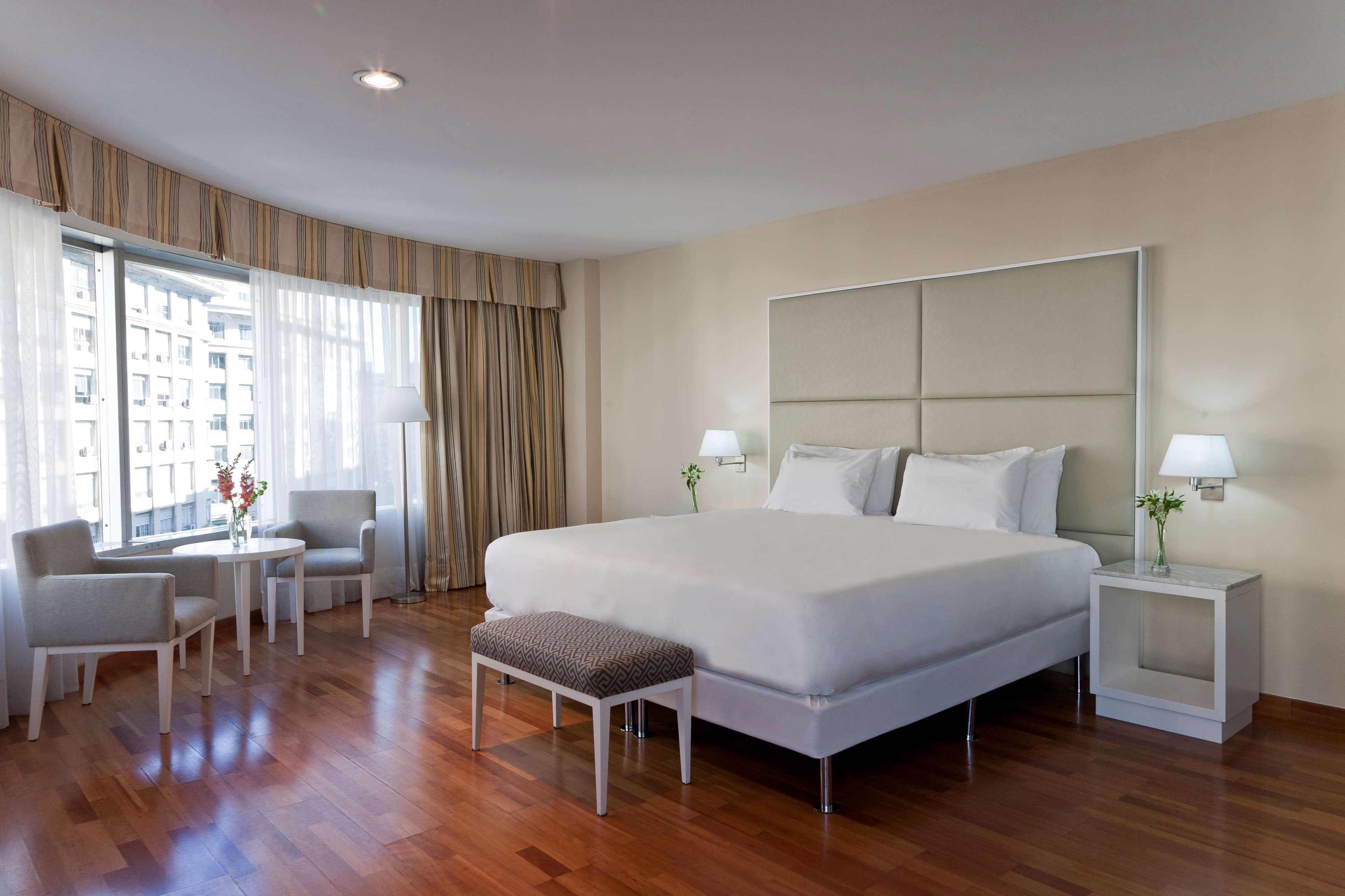 Hotel Nh Buenos Aires Latino Exteriér fotografie