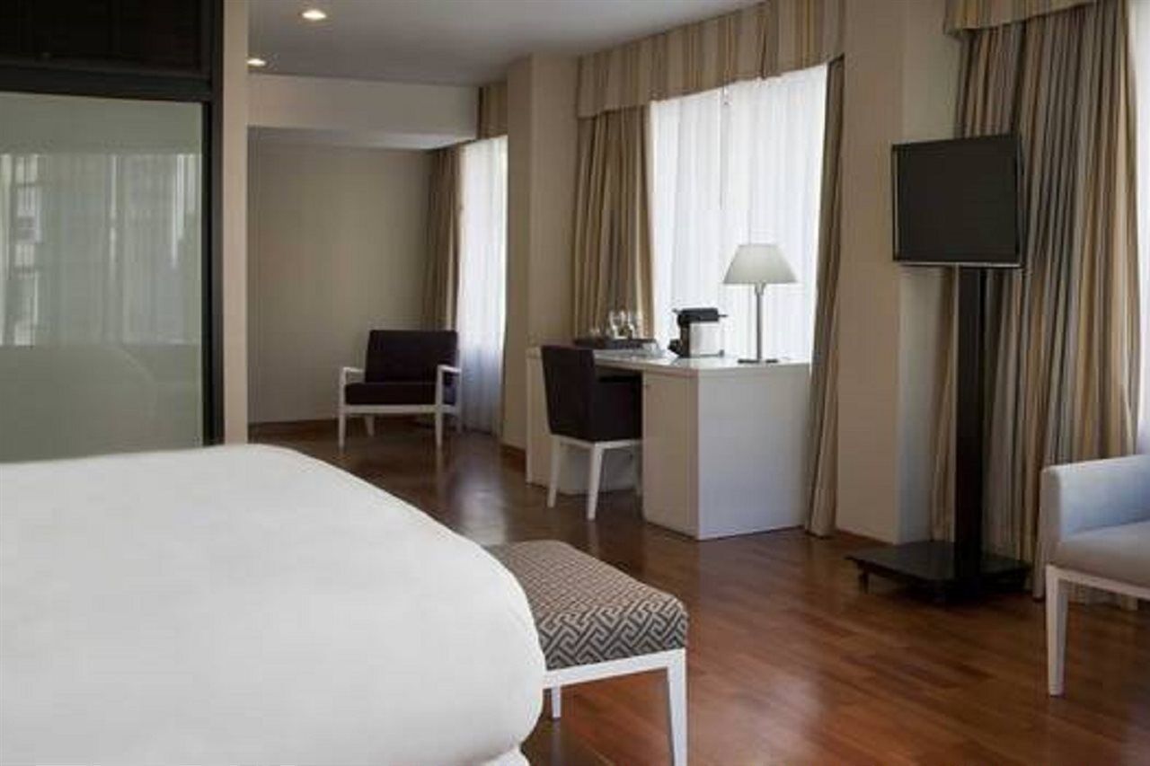 Hotel Nh Buenos Aires Latino Exteriér fotografie